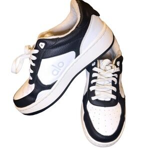 Alo Yoga Alo-X Sneakers Black White Leather Low Top A0685U Mens 6 Womens 7.5
